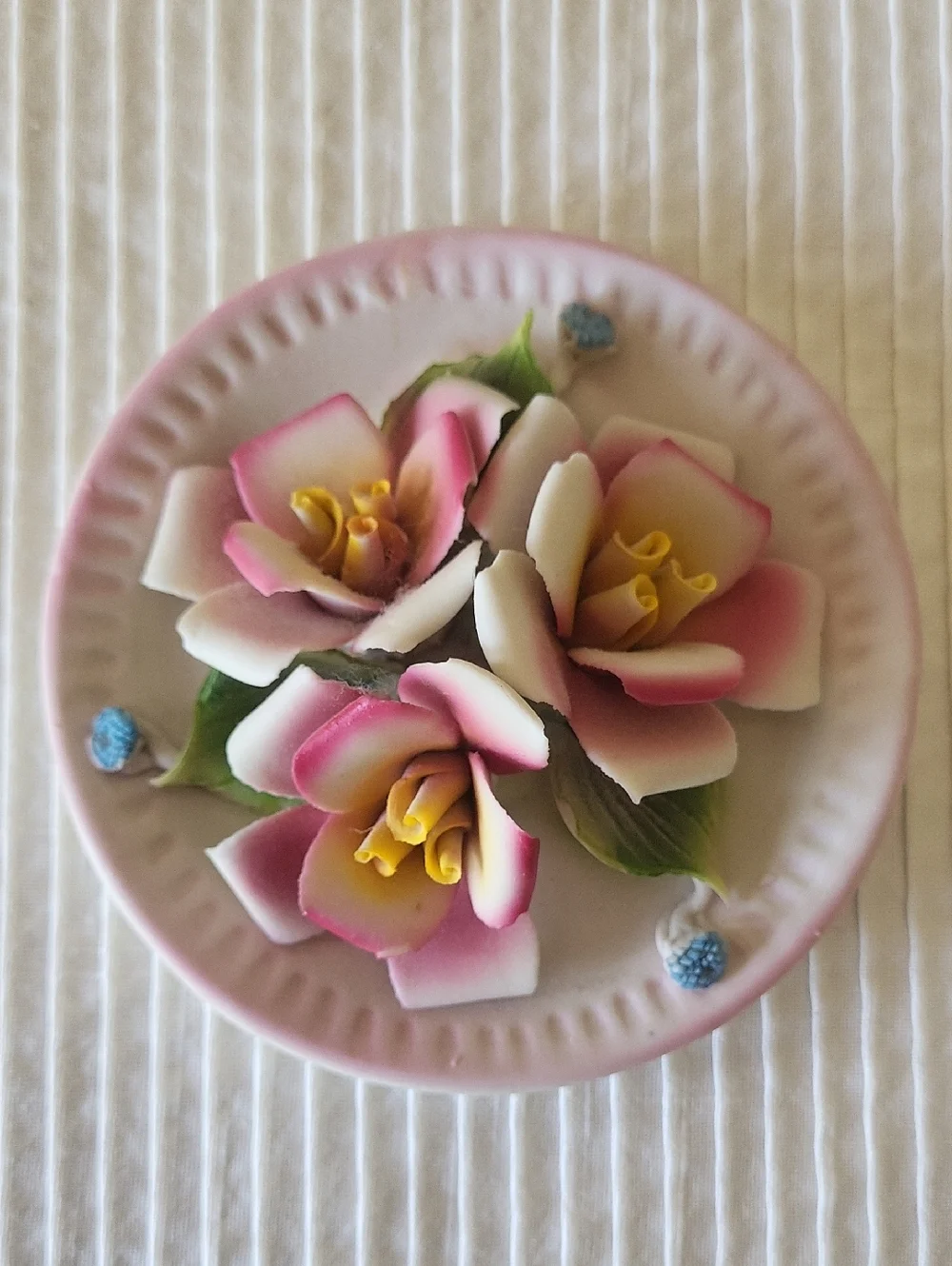 Vintage Capodimonte Porcelain Pink Floral Wall Plaque - Picture 1 of 5